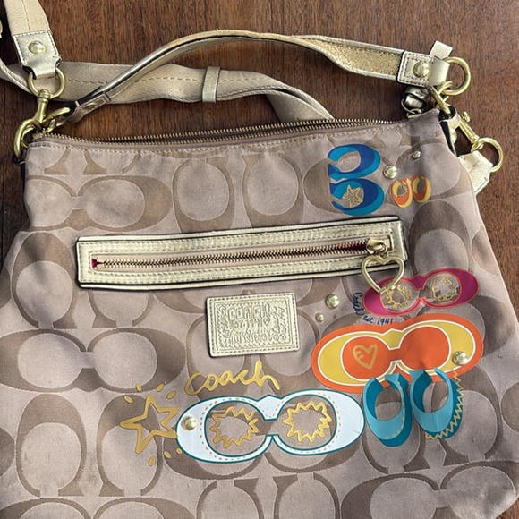 Coach Purse - Picture 1 of 4